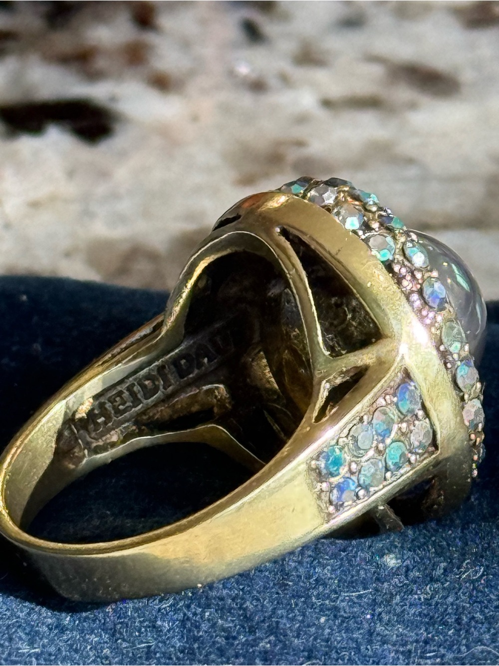 Signed Heidi Daus Faux Black Pearl & Crystal Cocktail Ring - Women's Jewelry - Picture 6 of 7